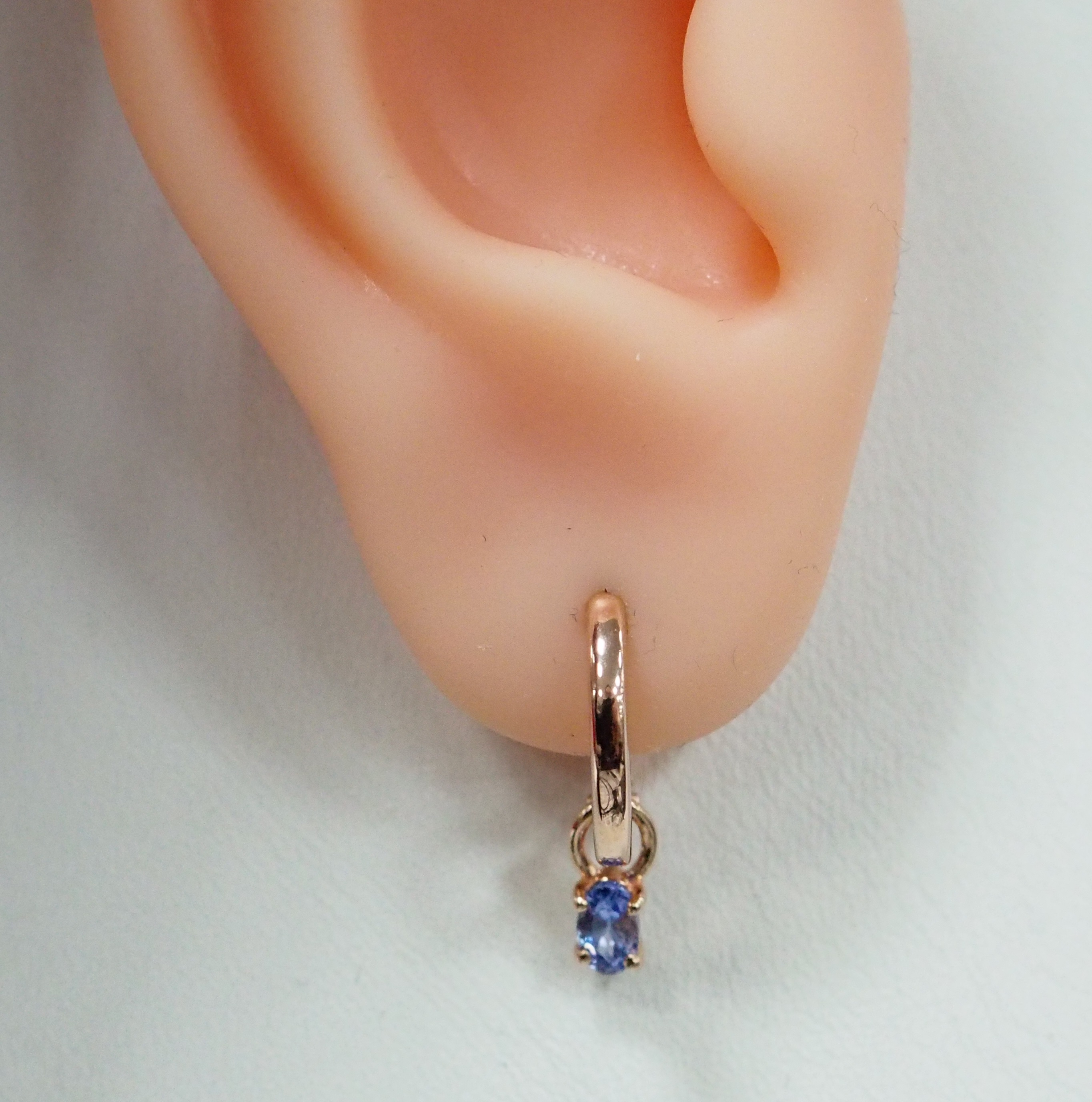 Серебряные серьги-конго с танзанитами